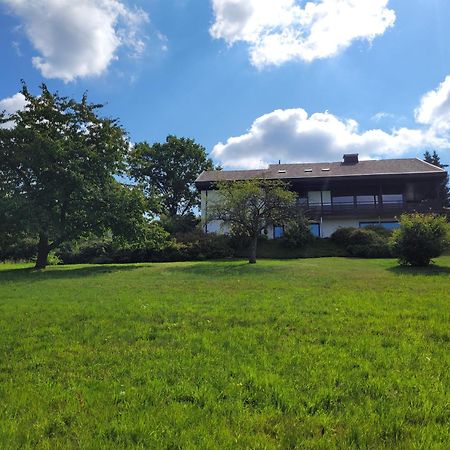 Komfort-Ferienwohnung Auf Der Eulenburg Grafengehaig Екстериор снимка